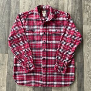 LL Bean Chamois Shirt 
ItemID # 277981
Men’s Size MEDIUM 
Red Blue White Plaid
